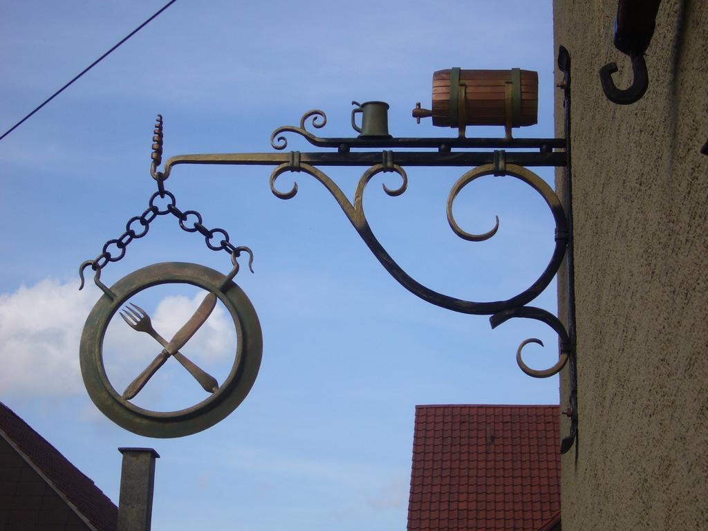 Landgasthaus Lowen Mit Gastehaus Holzhausen  Luaran gambar